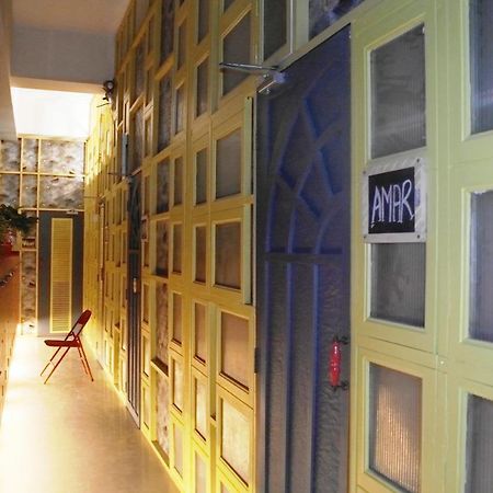 Salaam Namastey Backpackers Hostel Mumbai Ngoại thất bức ảnh